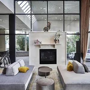 The Listel 4*, Vancouver Canada