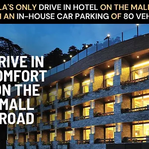 Marina- First Designer Boutique 4*, Shimla Indien